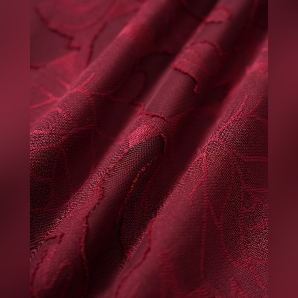 Red Jacquard Chiffon Midi Dress - Picture 6 of 7